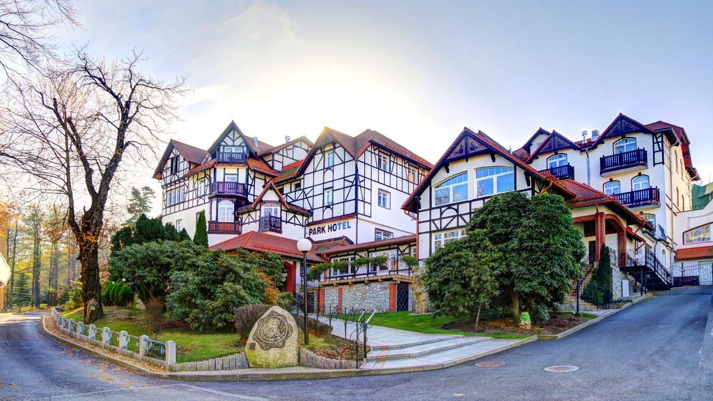 Park Hotel Kur & Spa Świeradów-Zdrój Eksteriør billede